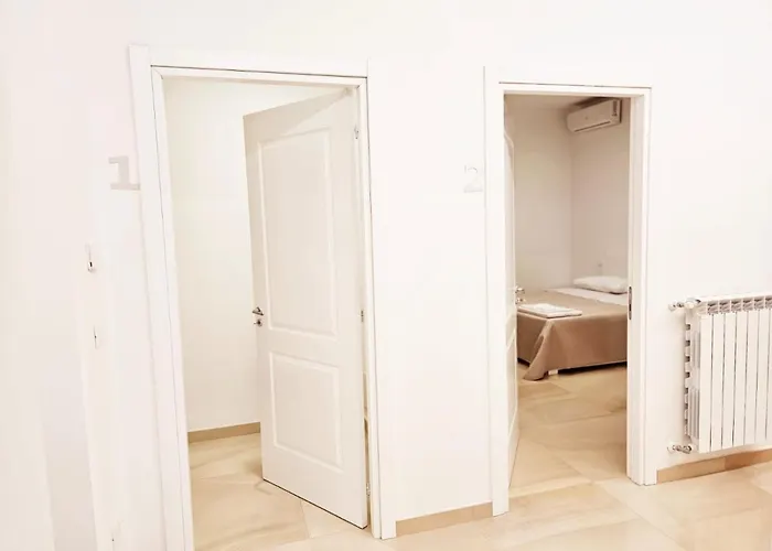 Bt-home בית הארחה